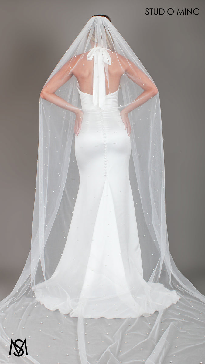 Pearly - Long Wedding Veil | White Tulle Pearl Detailed Metal Comb