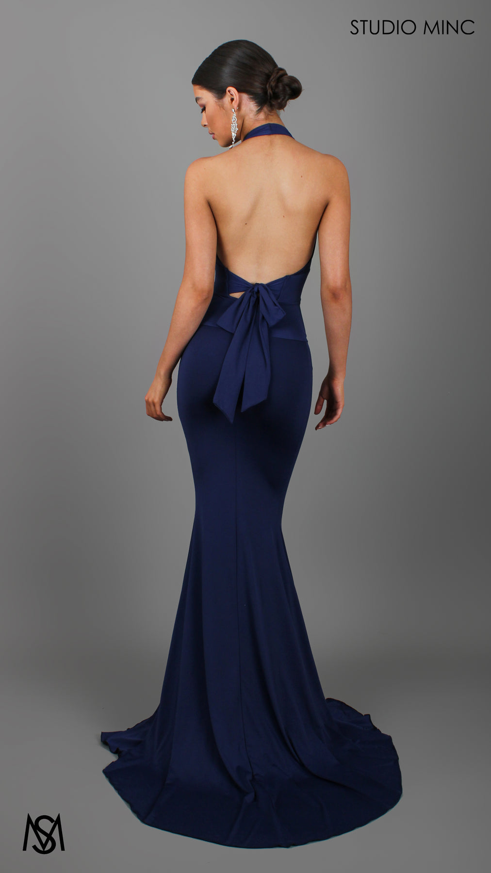 Hourglass - Navy Blue Formal Dress | Halter Plunge Neckline Fitted Mermaid 3 (L) Hourglass - Navy Blue Formal Dress | Halter Plunge Neckline Fitted Mermaid 3 (L)